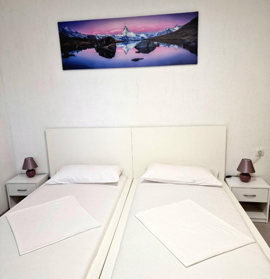 Split Apartment Esterno foto