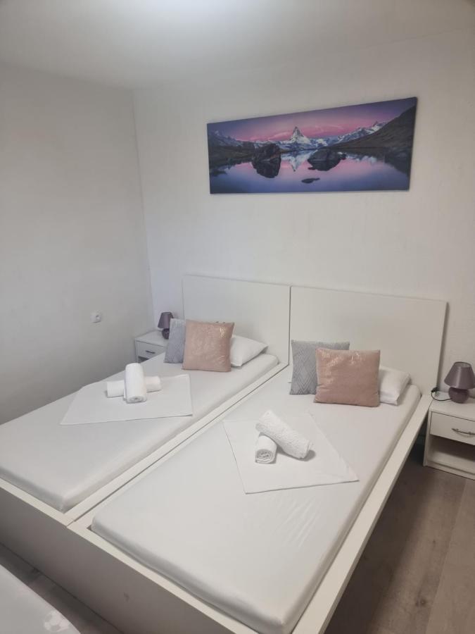 Split Apartment Esterno foto